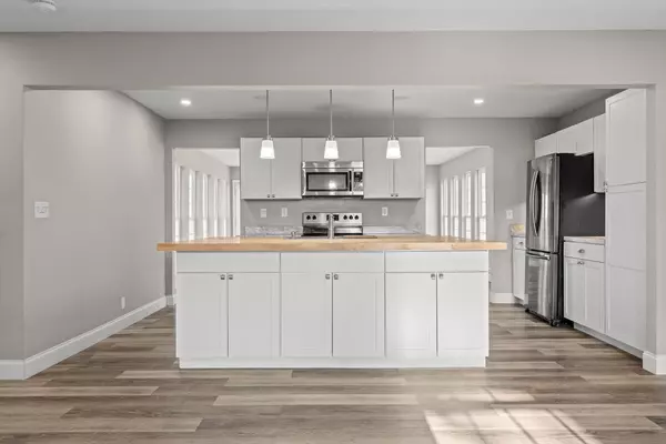 Rossville, GA 30741,372 Kelsey DR