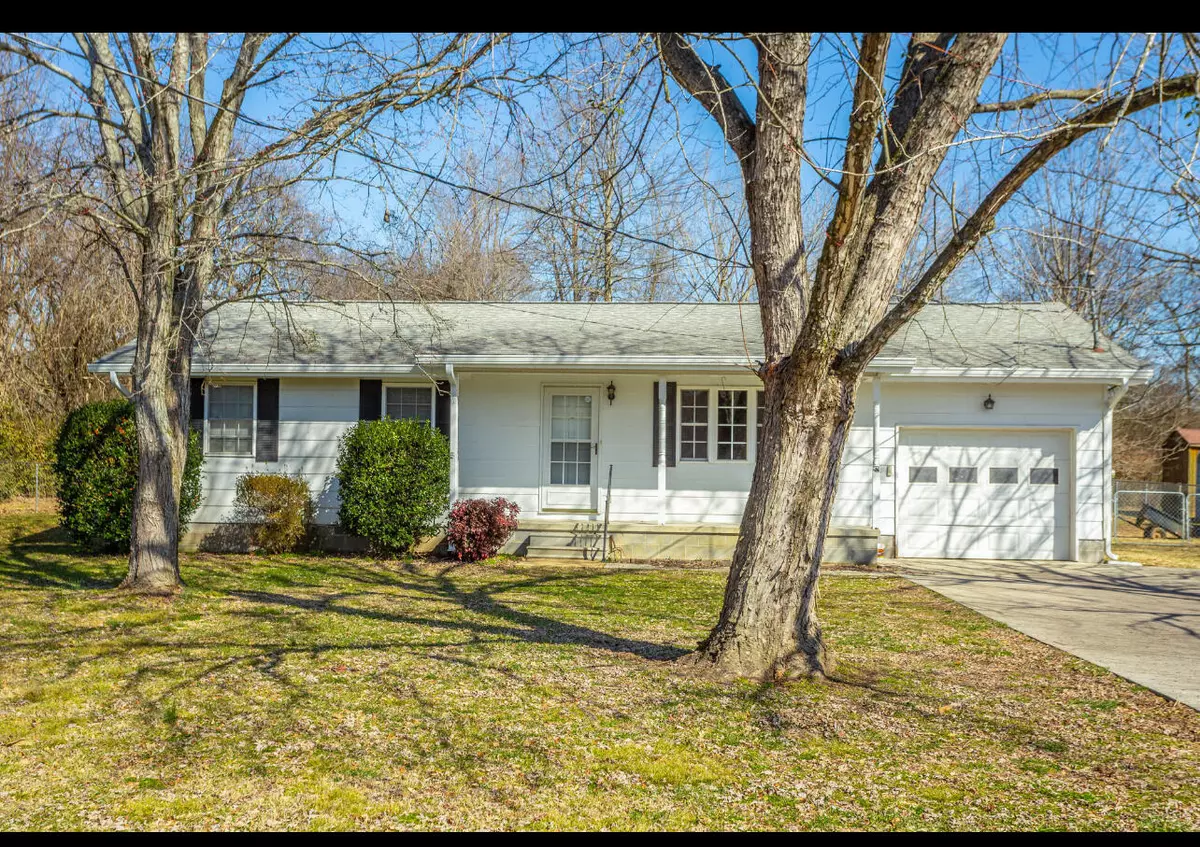 Chattanooga, TN 37419,3321 Elder Mountain RD