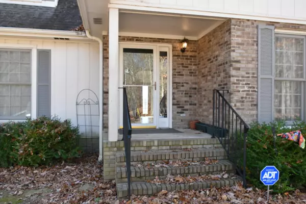 Sewanee, TN 37375,1454 Stage Coach RD