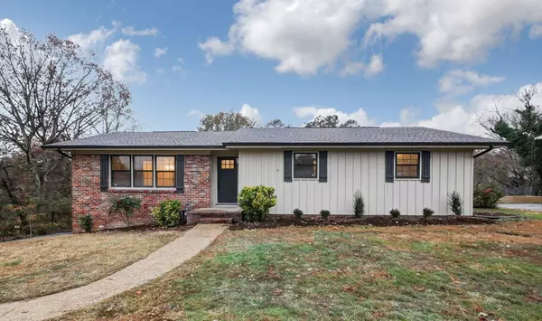 6007 Stardust TRL, Hixson, TN 37343