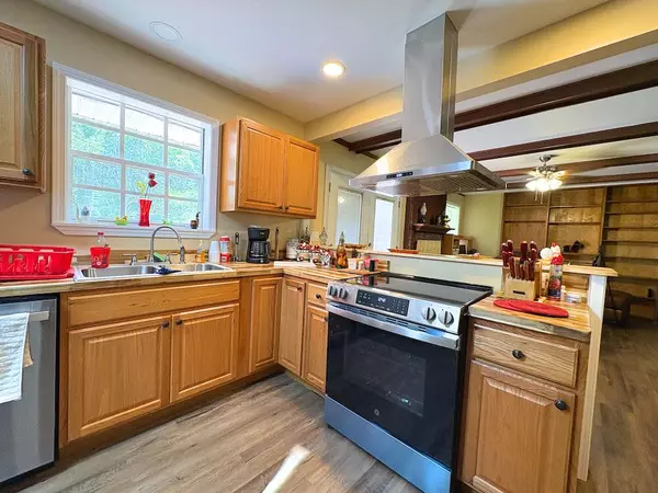 Dalton, GA 30721,741 North DR