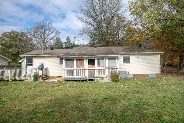 8957 Dayton PIKE, Soddy Daisy, TN 37379