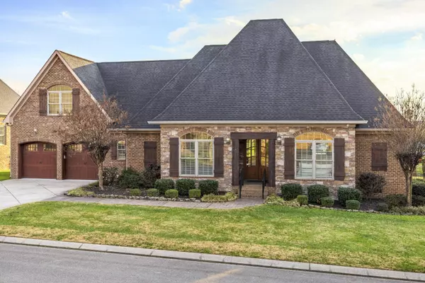 8973 Rostis LN, Chattanooga, TN 37421