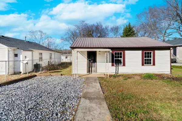 Athens, TN 37303,1526 View ST