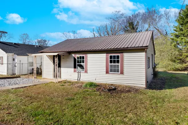 Athens, TN 37303,1526 View ST