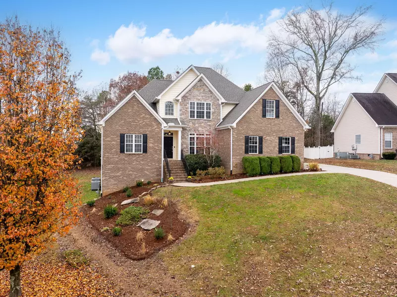 3961 Bentwood Cove DR, Apison, TN 37302