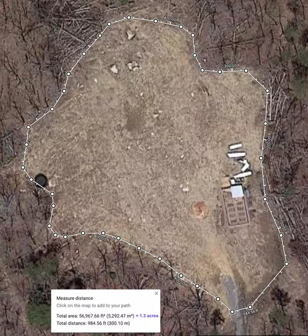 270 Burnett RD, Signal Mountain, TN 37377