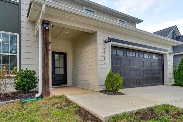 Chattanooga, TN 37416,3984 Inlet LOOP