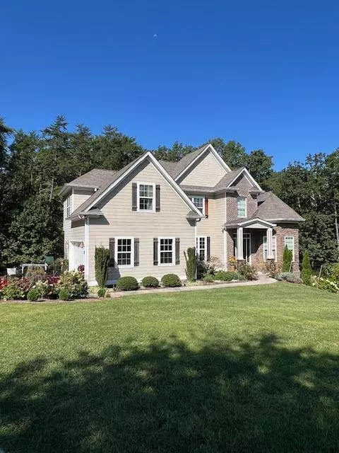 2325 Poplar Grove DR, Ooltewah, TN 37363