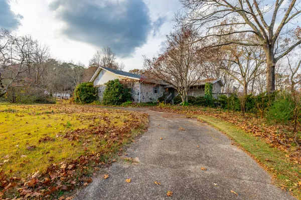 Chattanooga, TN 37416,4851 Hillsdale CIR