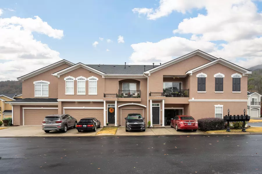 606 Renaissance CT, Chattanooga, TN 37419