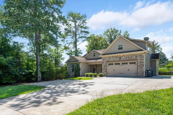 Chattanooga, TN 37421,8208 Igou Gap RD