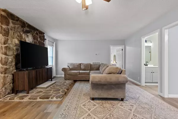 Soddy Daisy, TN 37379,13747 Bretton DR