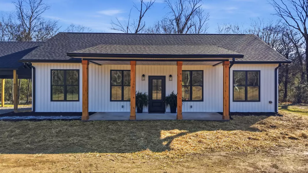 208 Old State Hwy 28, Whitwell, TN 37397