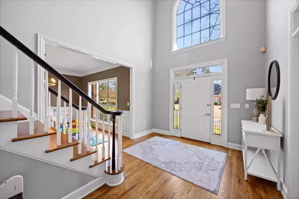 Chattanooga, TN 37421,3305 Forest Shadows DR