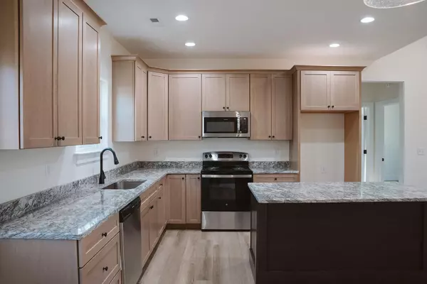 Charleston, TN 37310,2996 Railroad ST