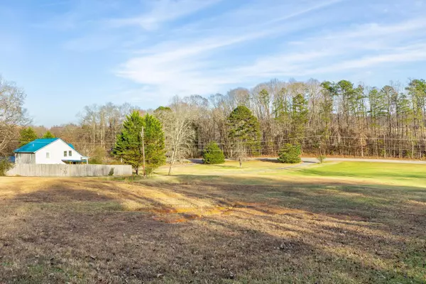 Ooltewah, TN 37363,4363 University DR