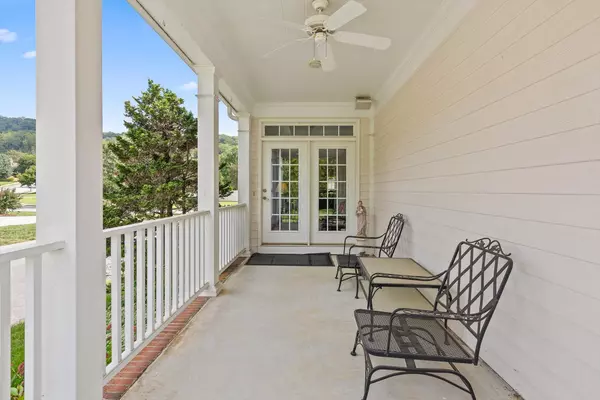 Chattanooga, TN 37405,253 Horse Creek DR