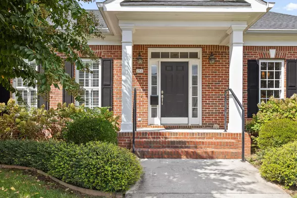 Chattanooga, TN 37405,253 Horse Creek DR