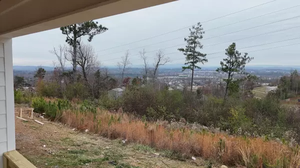 Chattanooga, TN 37421,2349 Jennifer DR