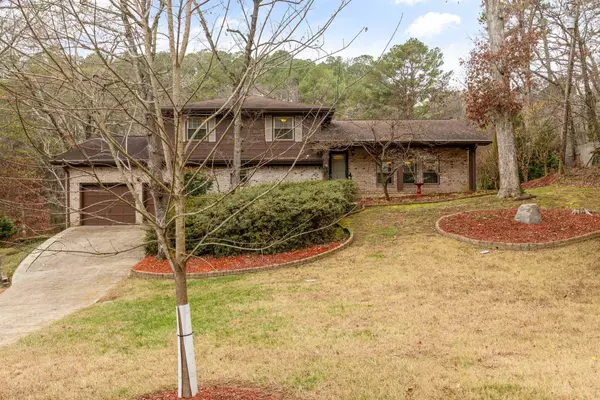 5609 Cold Springs RD, Hixson, TN 37343