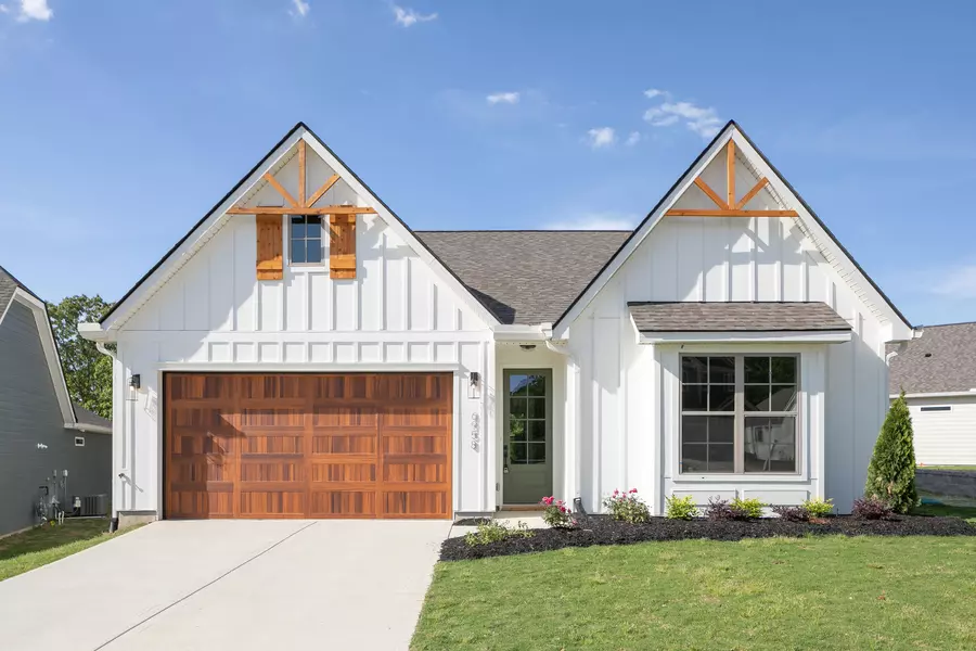 586 Nature TRL, Soddy Daisy, TN 37379