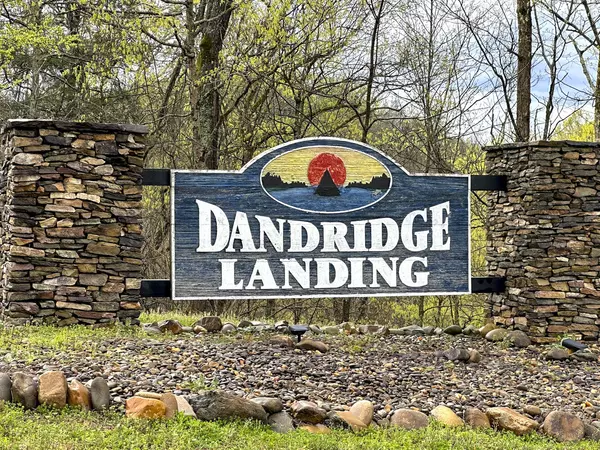 Dandridge, TN 37725,0 David Swann DR