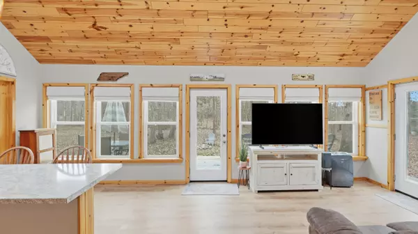 Cleveland, TN 37323,1015 Strawhill RD