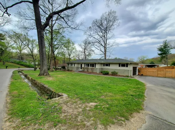 Chattanooga, TN 37415,2531 Avalon CIR