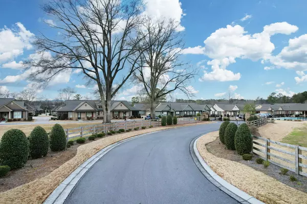 Dalton, GA 30721,133 Camden WAY