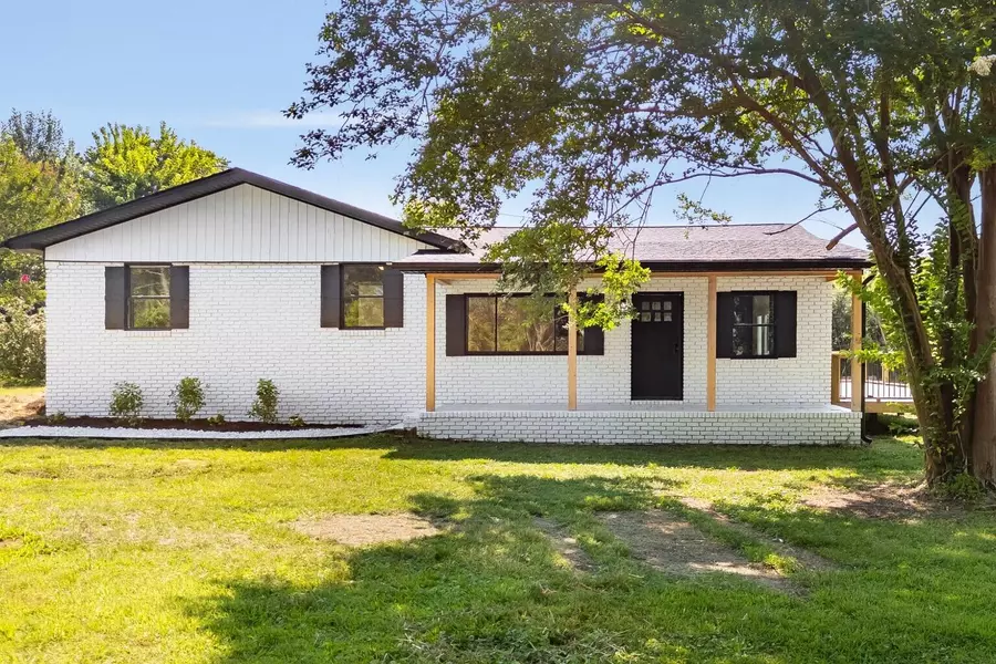 8354 Wild Fig LN, Ooltewah, TN 37363