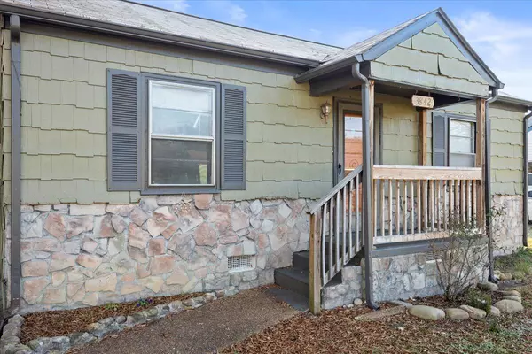 Chattanooga, TN 37415,3842 Atlanta DR