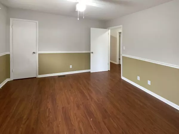 Chattanooga, TN 37421,1307 Springview DR