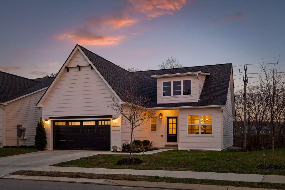 Chattanooga, TN 37416,3931 Inlet LOOP