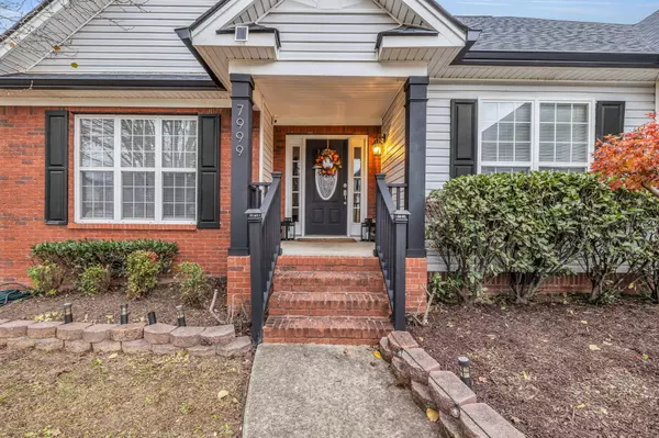 Ooltewah, TN 37363,7999 Squirrel Wood CT