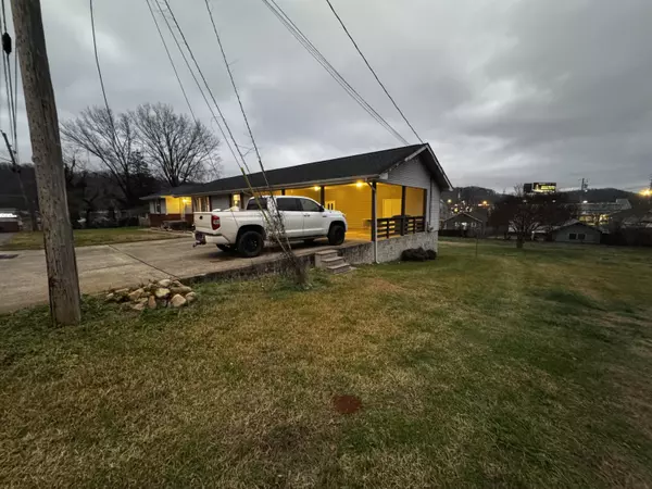 Chattanooga, TN 37405,805 Grandview AVE