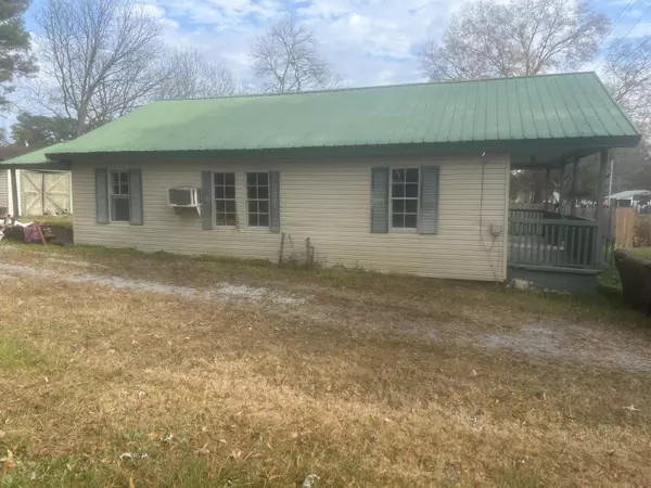 808 Mclemore ST, Lafayette, GA 30728