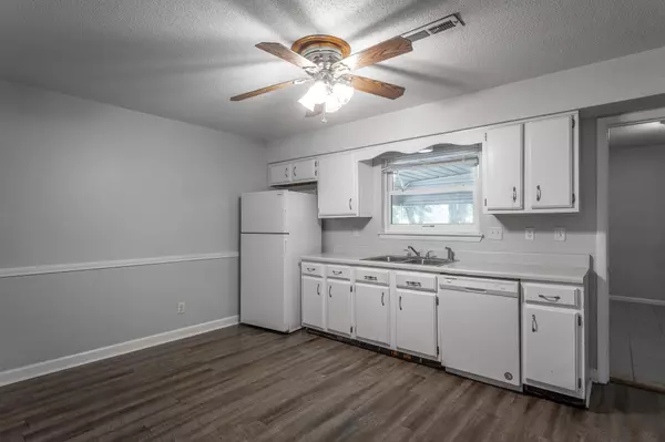 Chattanooga, TN 37412,3634 Helen LN