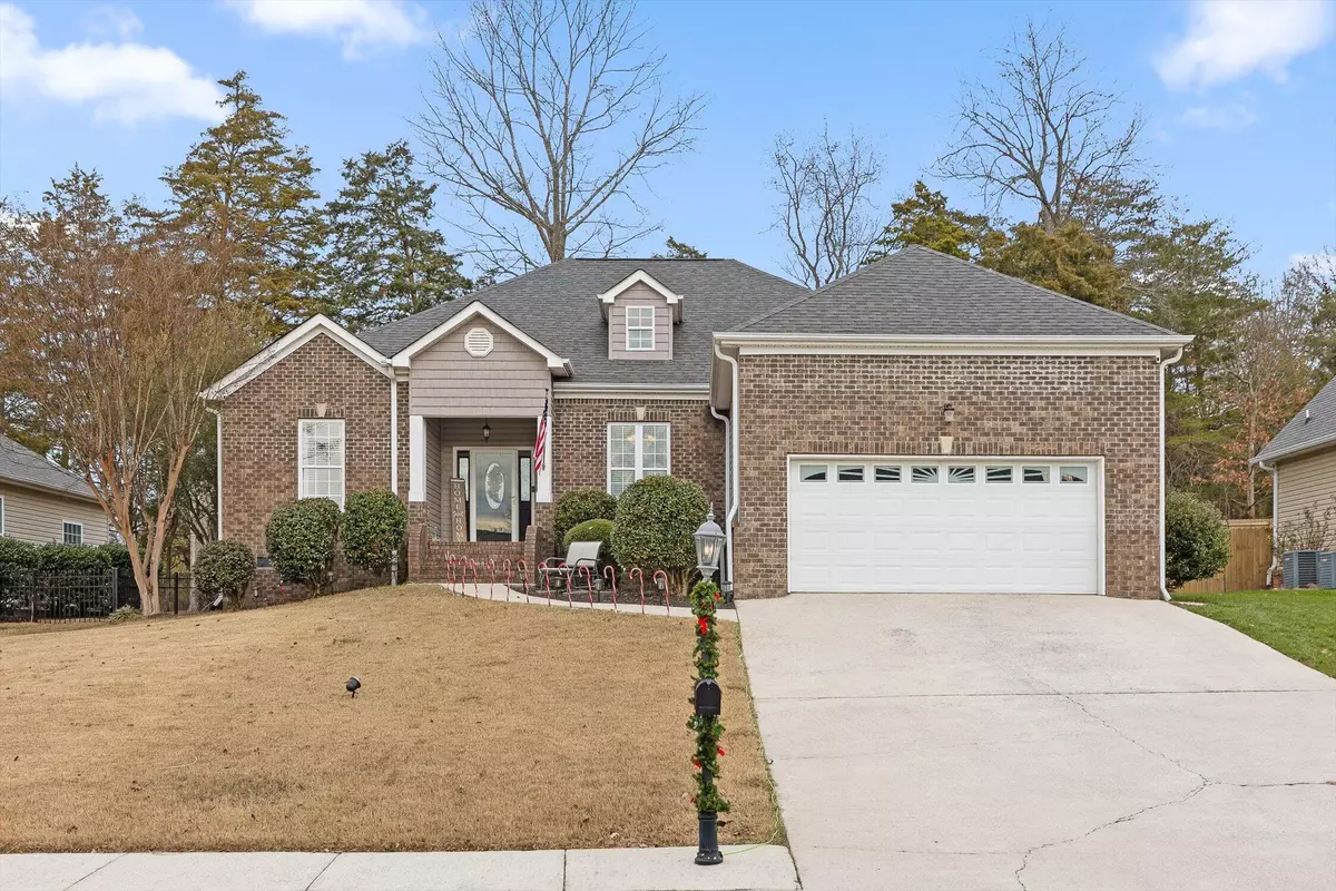 Ooltewah, TN 37363,8877 Sunridge DR