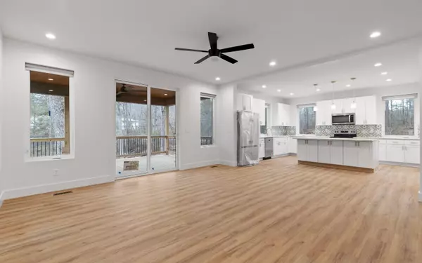 Signal Mountain, TN 37377,102 Sunnybrook TRL