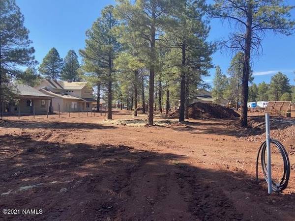 Flagstaff, AZ 86001,2443 S Polaris Way #26