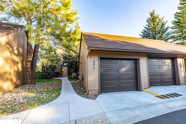 Flagstaff, AZ 86004,2372 N Whispering Pines Way