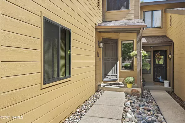 Flagstaff, AZ 86004,2900 N Saddleback Way #11