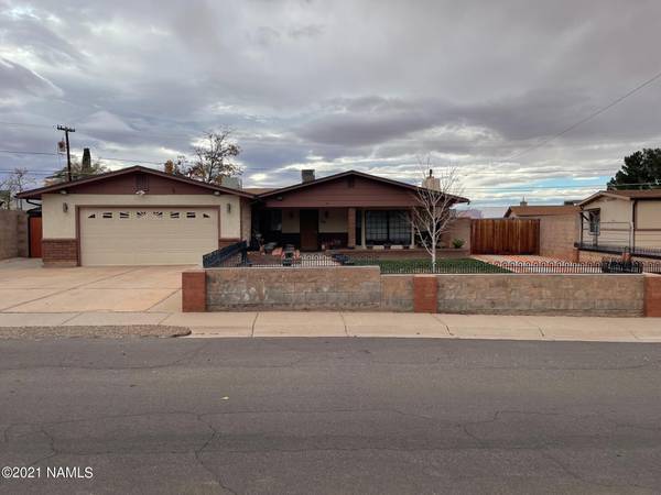 24 1st Avenue,  Page,  AZ 86040