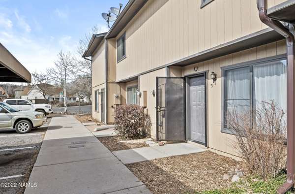 Flagstaff, AZ 86001,501 W Santa Fe Avenue #3