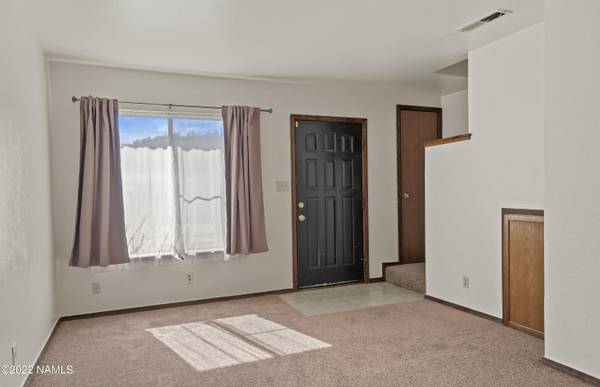 Flagstaff, AZ 86001,501 W Santa Fe Avenue #3