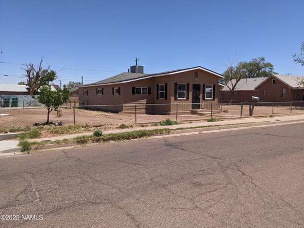 Winslow, AZ 86047,622 W Fleming Street