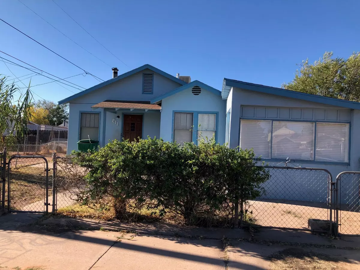 Winslow, AZ 86047,211 W Mulberry Street