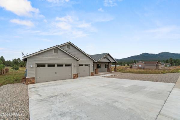 Williams, AZ 86046,184 Royal Troon Drive