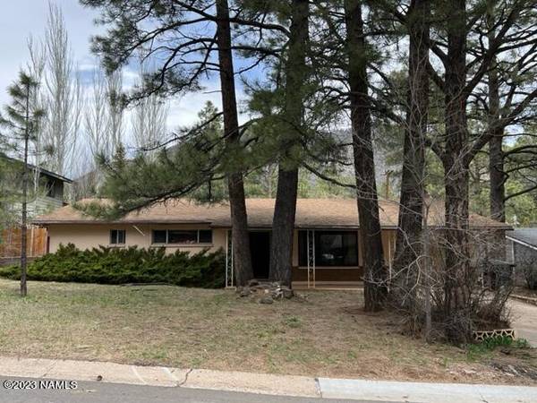 3618 N Grandview Drive,  Flagstaff,  AZ 86004